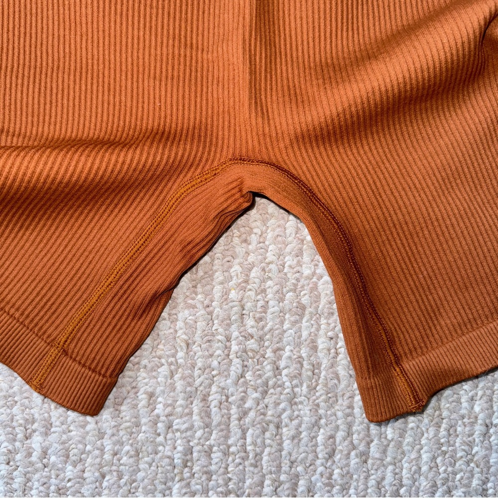 Rust orange two piece workout set - Picture 7 of 7
